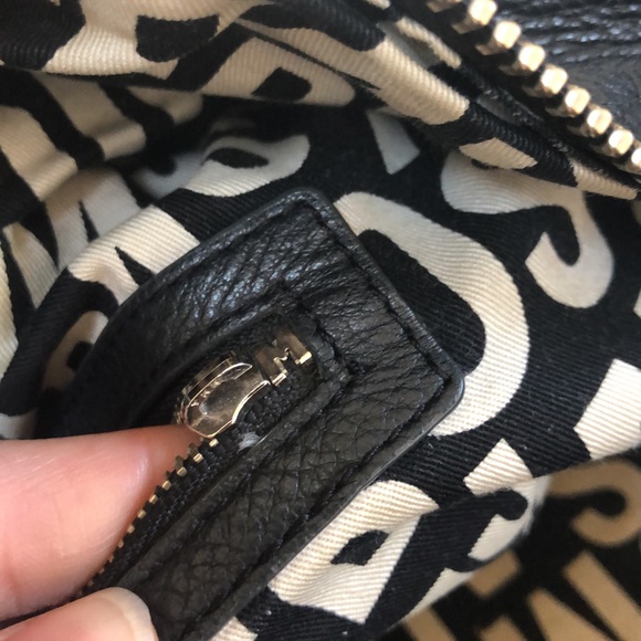BLACK LEATHER, Marc Jacobs purse - Picture 7 of 14